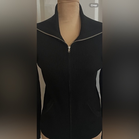 Casual Corner Black Merino Wool Sweater XS - Picture 4 of 6